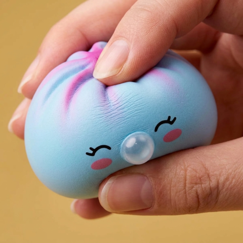Dumpling Squishy Frost Blue Rare Blow – Sällsynt Isblå — slow-rise-effekt, skummet återtar långsamt sin form