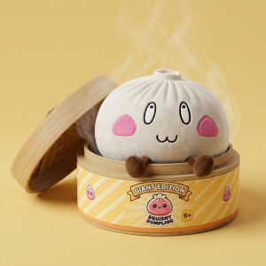 Squishy Dumpling Giant Glad Min i sin bambu-ångkorg