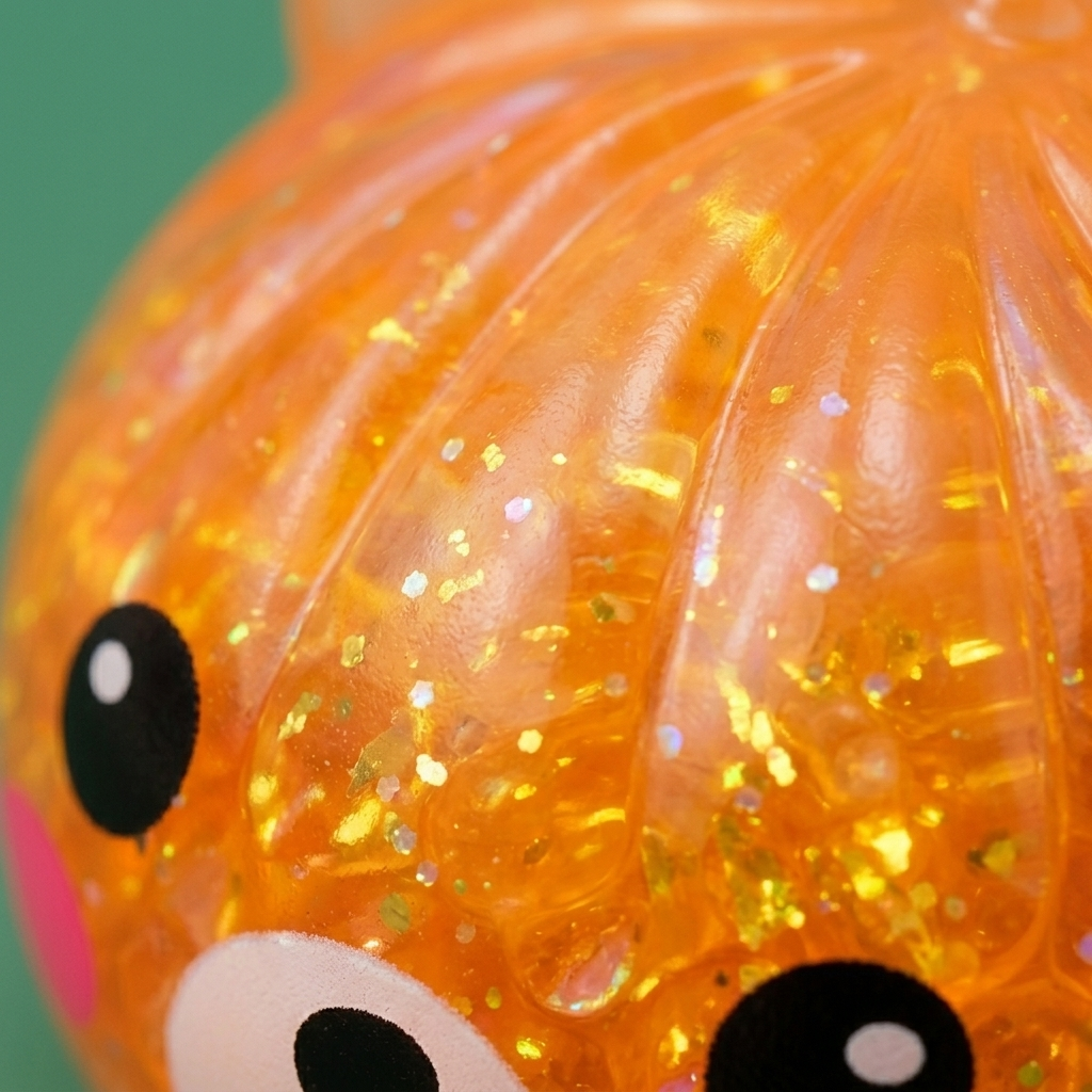 Dumpling Squishy Björn Mystery Glitter Överraskning — närbild på strukturen