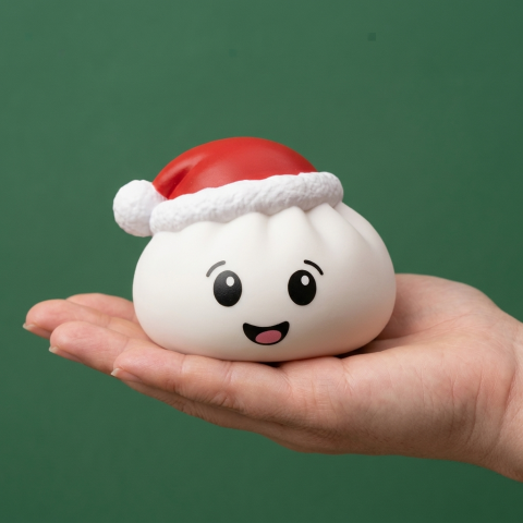 Christmas Hat Dumpling Squishy Vit i handen, verklig storlek